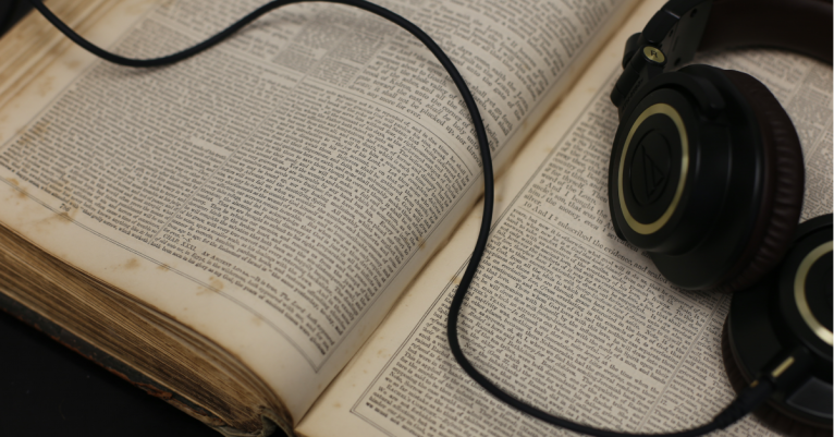 6 Historical Suspense Audiobooks To Listen To Now Featured Image